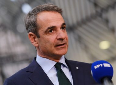 Greece's,prime,minister,kyriakos,mitsotakis,gives,a,presser,during,the