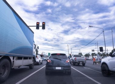 Rush,hour,cars,,city,roads,,cars,on,the,highway,in