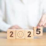 Happy,new,year,2025,with,smile,block ,satisfaction,,feedback,,review,