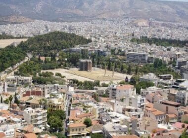 The,temple,of,zeus,in,athens,greece