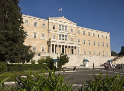 The,greek,parliament,and,the,unknown,soldier,tomb,at,athens,