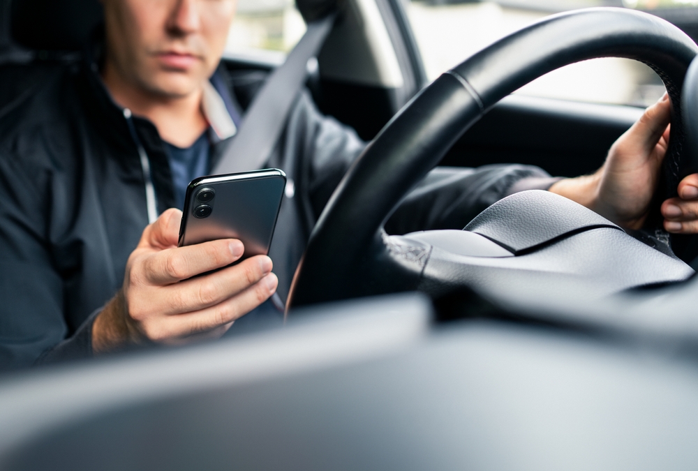 Driving,distracted,by,phone ,car,driver,texting ,accident,and,crash