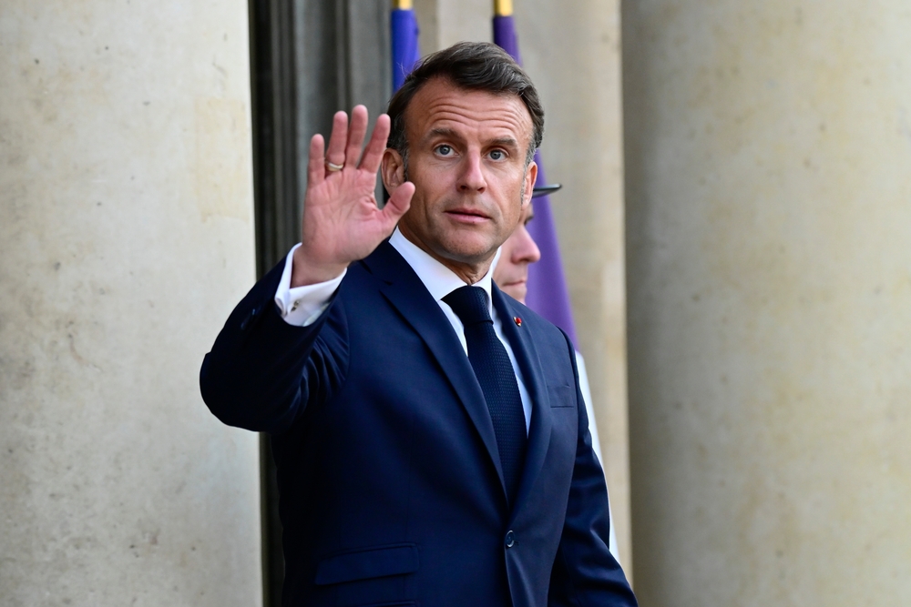 French,president,emmanuel,macron,hosts,gurbanguly,berdymuhamedov,,national,leader,of