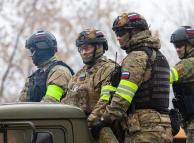 Shutterstock 2324314387