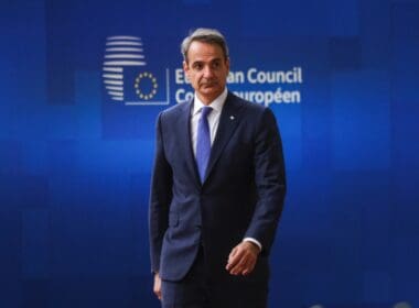 Shutterstock 2326460847