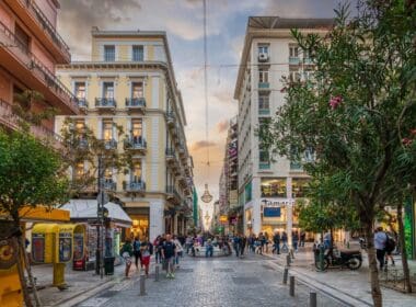 Athens,,greece, ,october,18,,2018,:,people,are,shopping