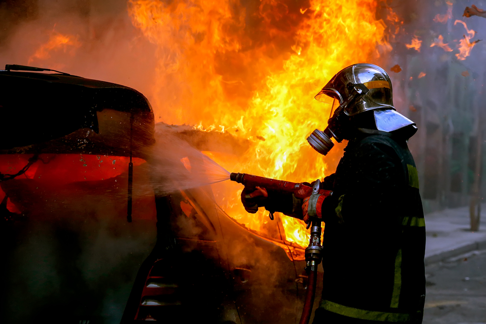 Athens,,greece, ,february,4,,2016:,firemen,fighting,a,flaming