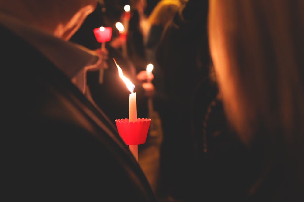 Greek,orthodox,christian,easter,ceremony,procession,,divine,worship,service,,worshippers