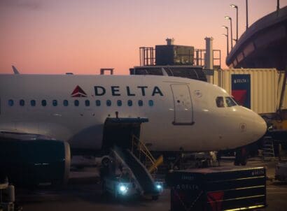 Dallas,,texas,,usa,,november13,,2025:,delta,airlines,flight,at,dfw