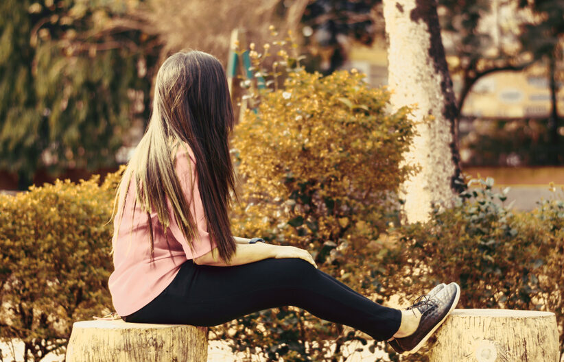 Picture,of,an,attractive,young,girl,with,beautiful,healthy,hair